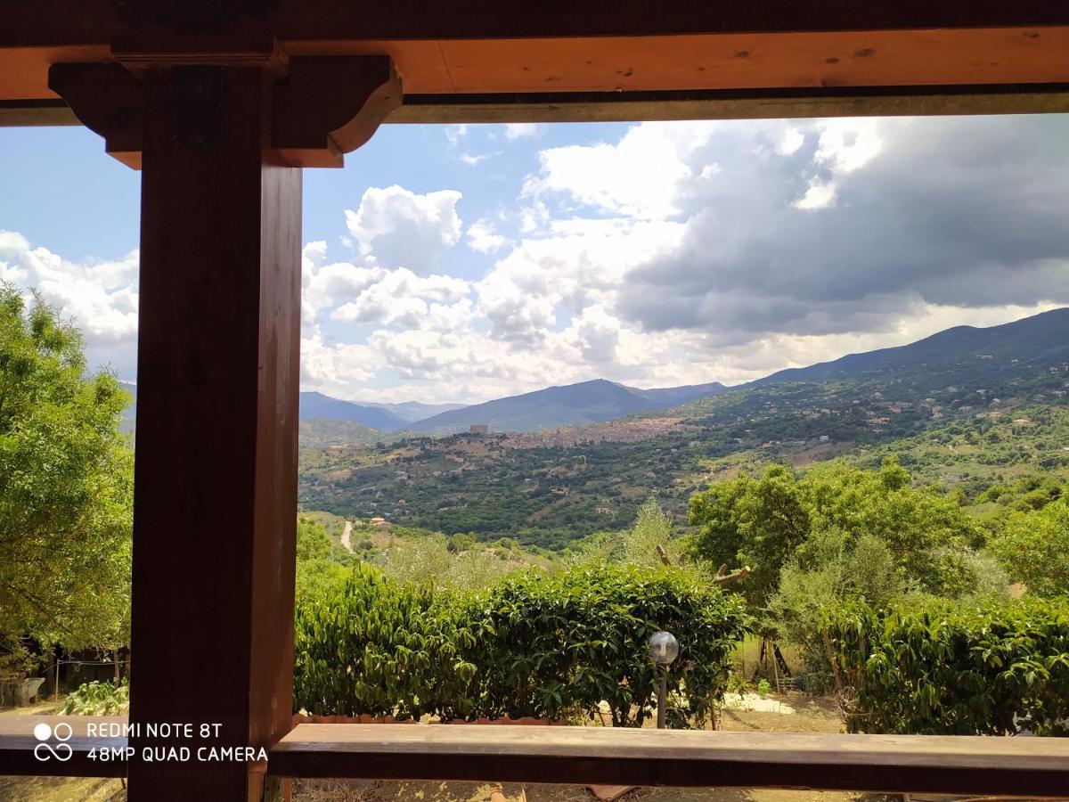 Room In Casa Castiglia A Woodhouse With Beautiful View Close Madonie Park Castelbuono  Esterno foto